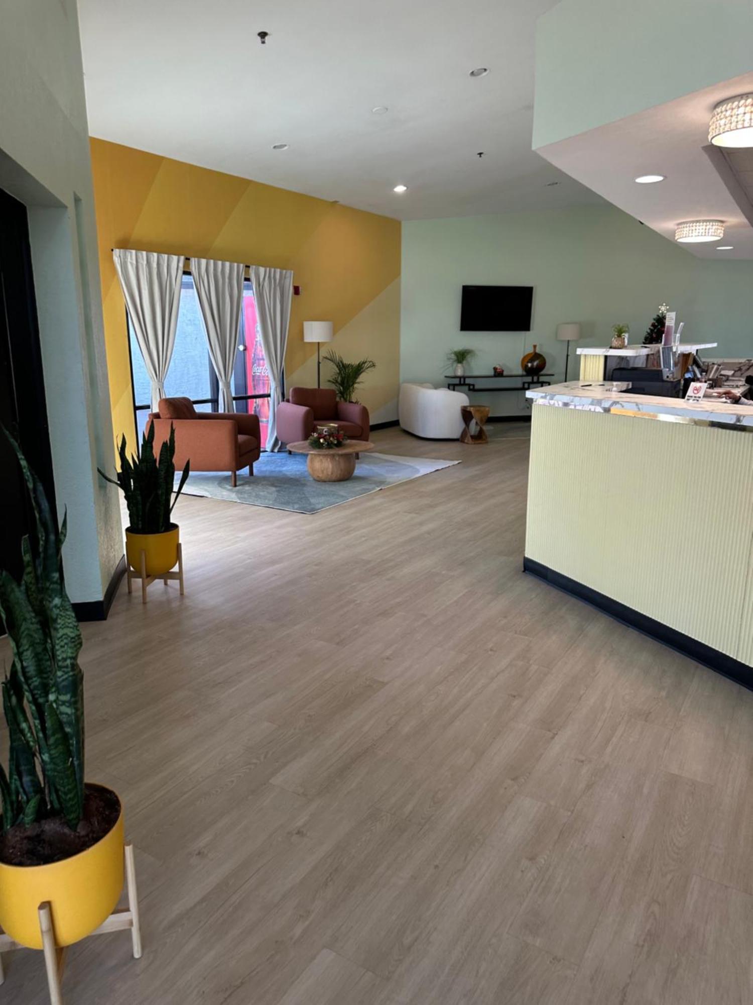 Hotel Rising Phoenix Ngoại thất bức ảnh