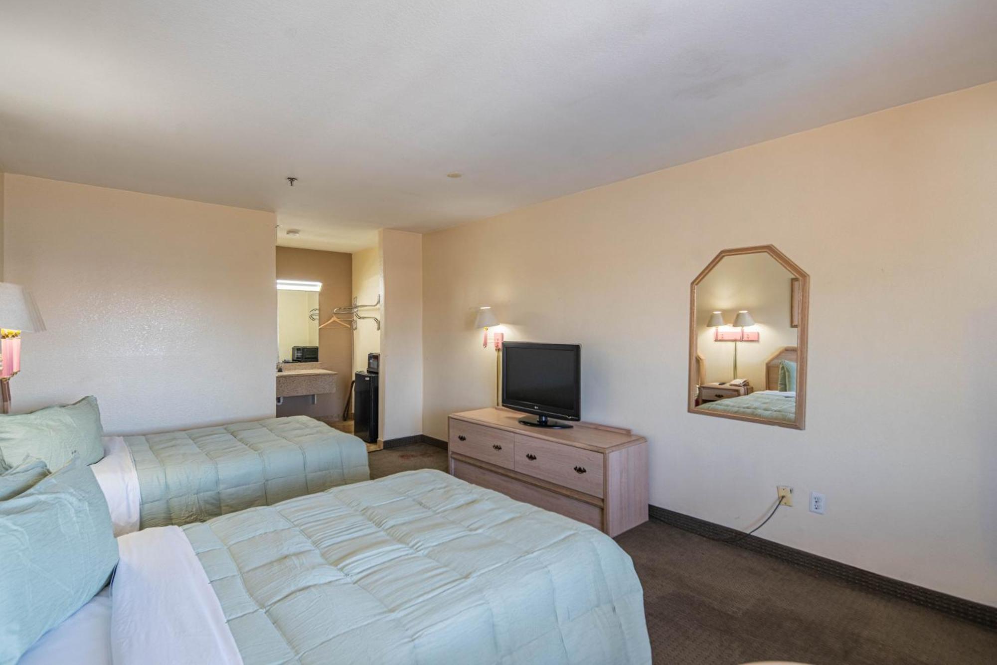Hotel Rising Phoenix Ngoại thất bức ảnh