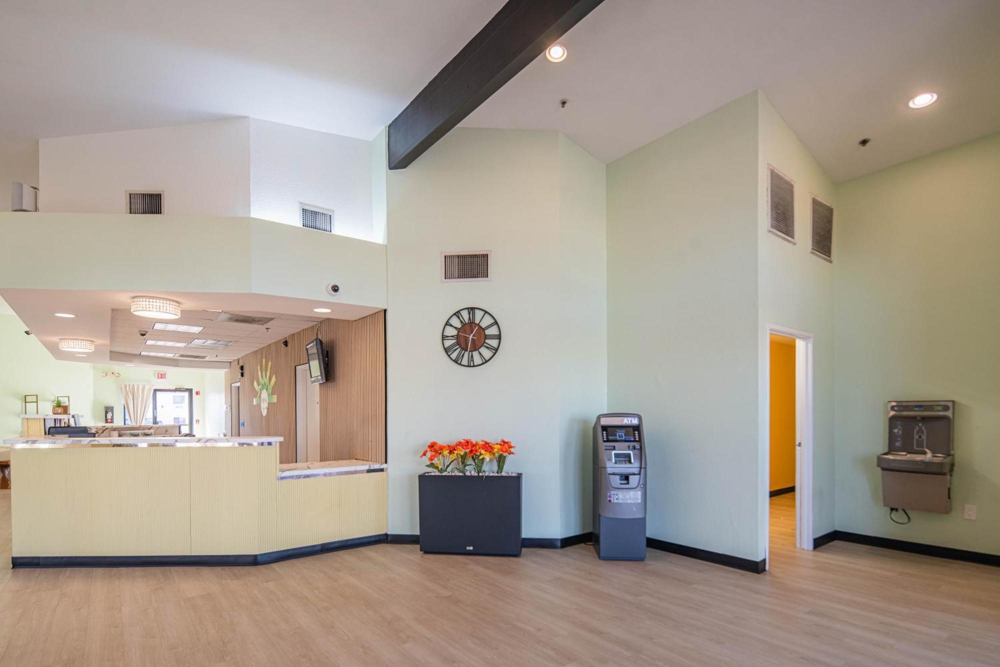 Hotel Rising Phoenix Ngoại thất bức ảnh